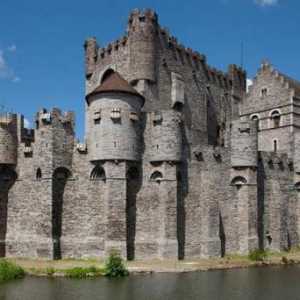 Замъкът на графовете на Фландрия: история и описание на структурата