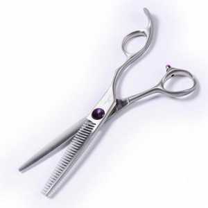 Заточване на фризьорски ножици - характеристики на процедурата
