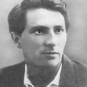 Захаров Александър: работата на съветския поет